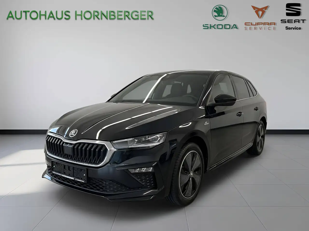 Skoda Scala Monte Carlo 1.5TSI 150PS DSG Panoramaglass Sitzheizung 17"Alufelgen NAVI Kamera Matrix LED Parklenkassist. Virtual Pedall — Hunderdorf