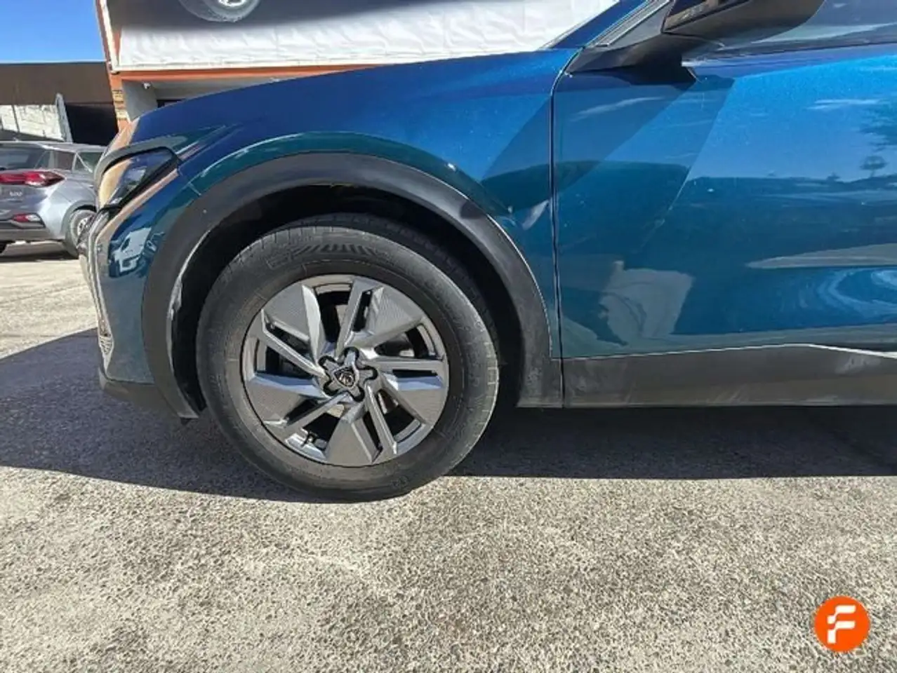 Peugeot 408 PureTech 130 Allure EAT8 — معرض صور السيارة 11