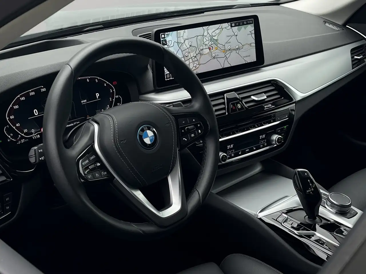 BMW 530 e Touring Komfortsitze Head-Up UPE 81.880,-- — Vehicle gallery 7