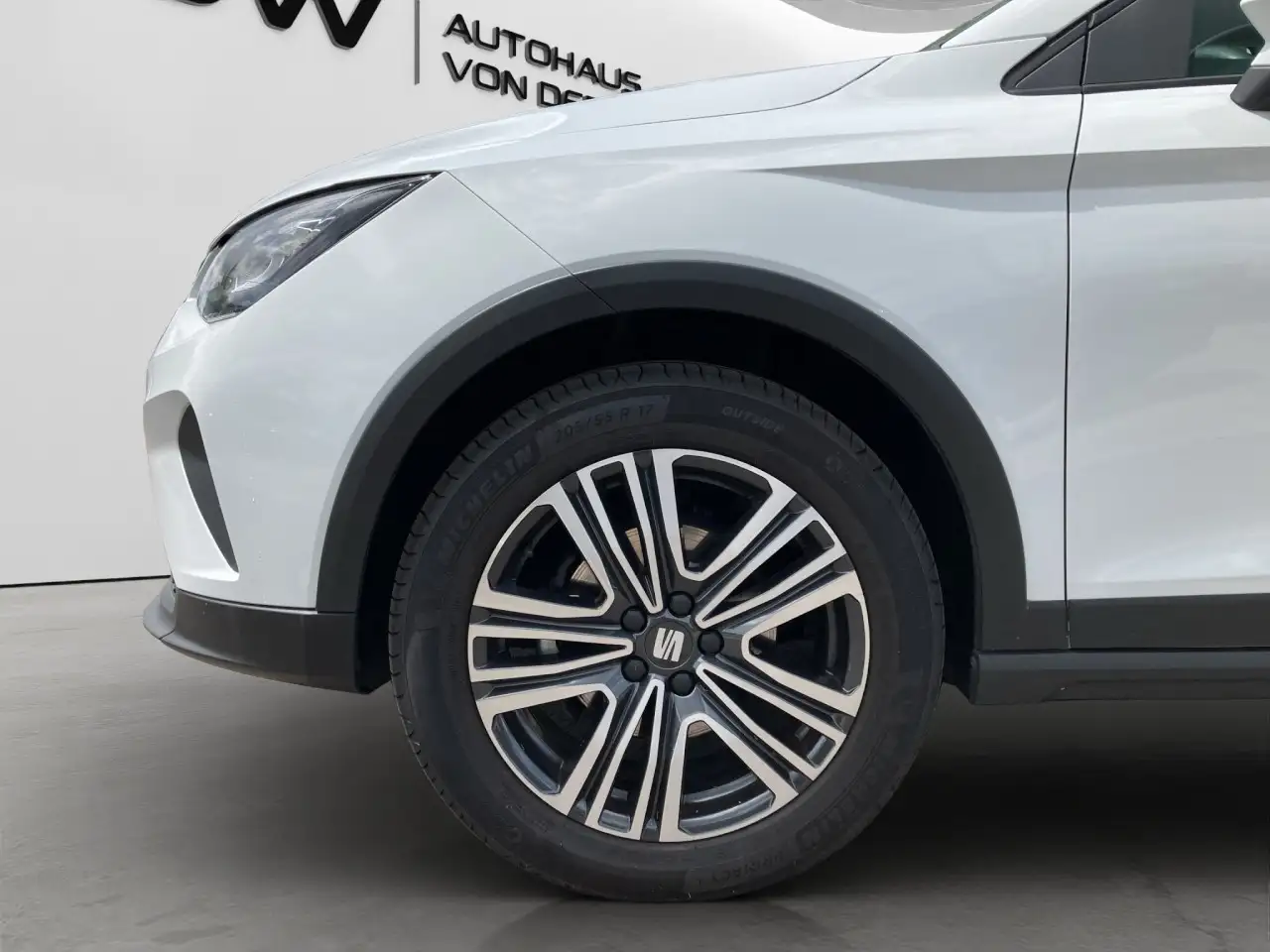 SEAT Arona Style Edition Navi SHZ Climatronic CarPlay — Galería del vehículo 4