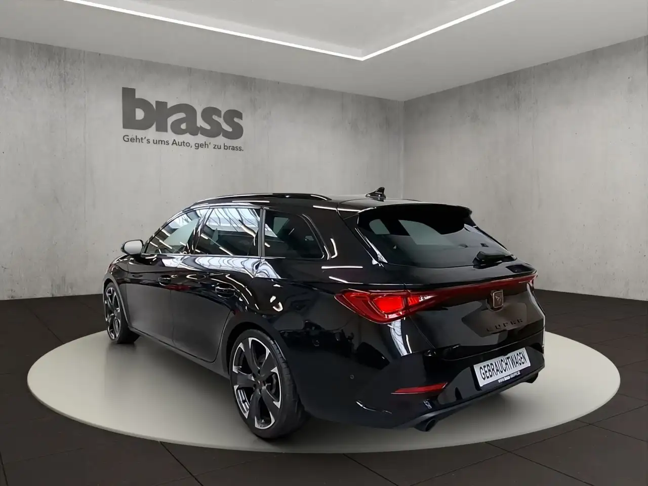 CUPRA Leon Sportstourer VZ 2.0 TSI elekt. Heckklappe E — معرض صور السيارة 3