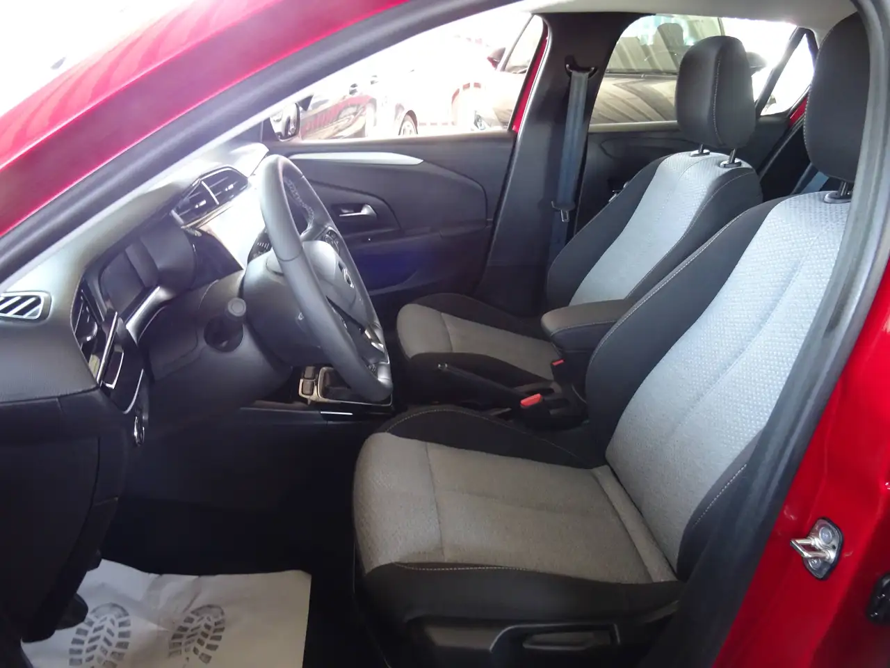 Opel Corsa Edition — معرض صور السيارة 13