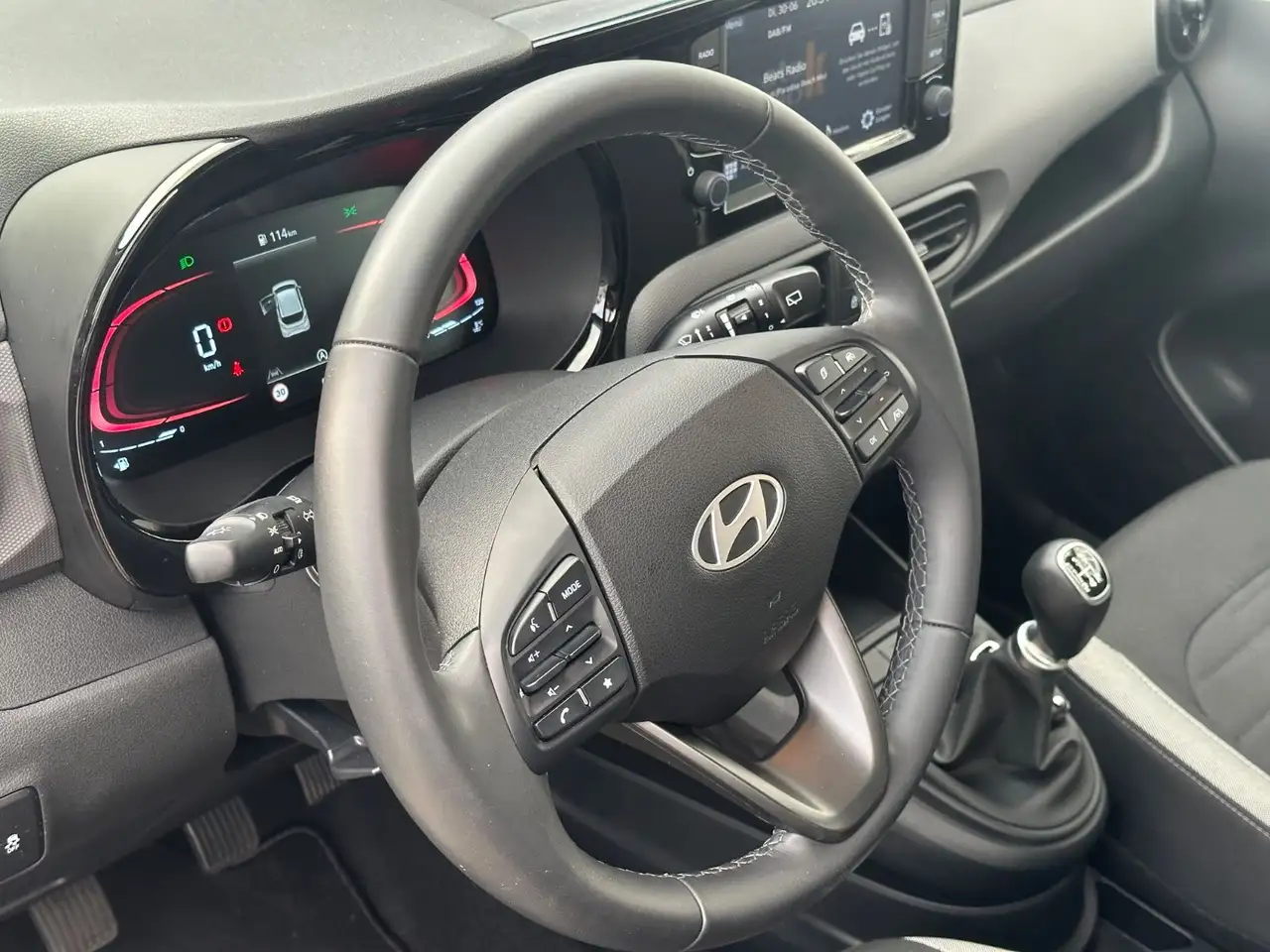 Hyundai i10 *FACELIFT* SpurAss*Temp*DAB* *Topzustand* — Vehicle gallery 16
