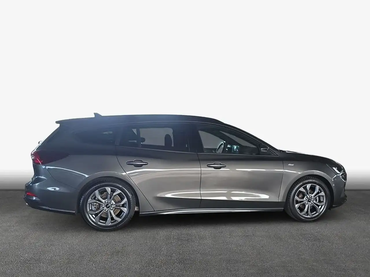 Ford Focus Turnier 1.0 EcoBoost Hybrid ST-LINE X — Vehicle gallery 4