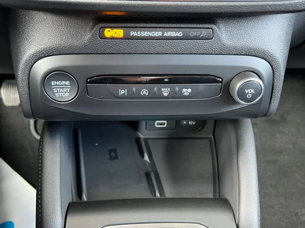 Ford Focus Lim. Active X*FACELIFT*SYNC 4*KAMERA — معرض صور السيارة 14