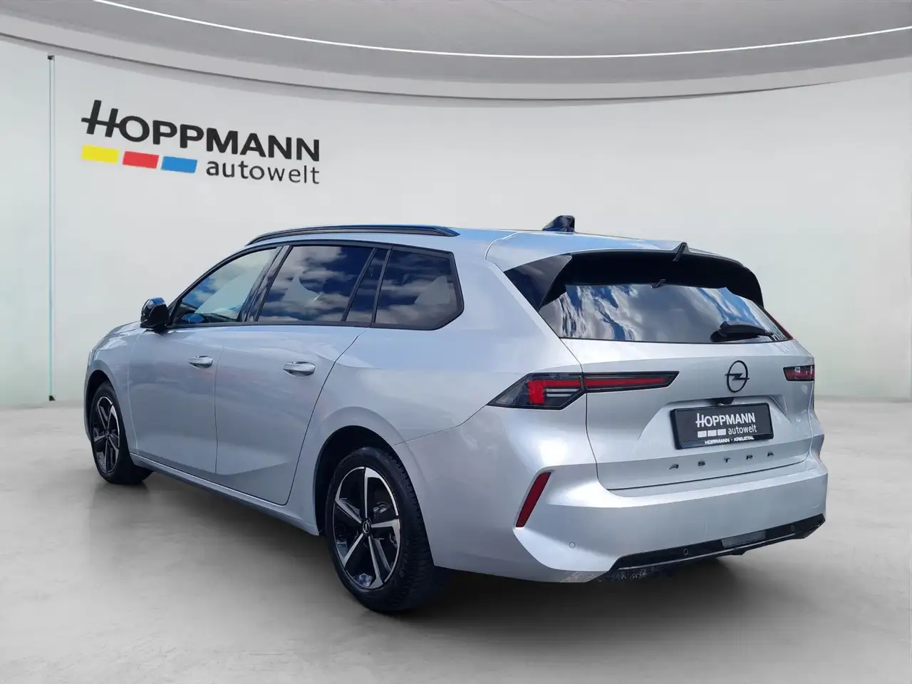 Opel Astra L ST*Navi*AHK*SHZ*LHZ*360 Grad Kamera*PDC — معرض صور السيارة 5
