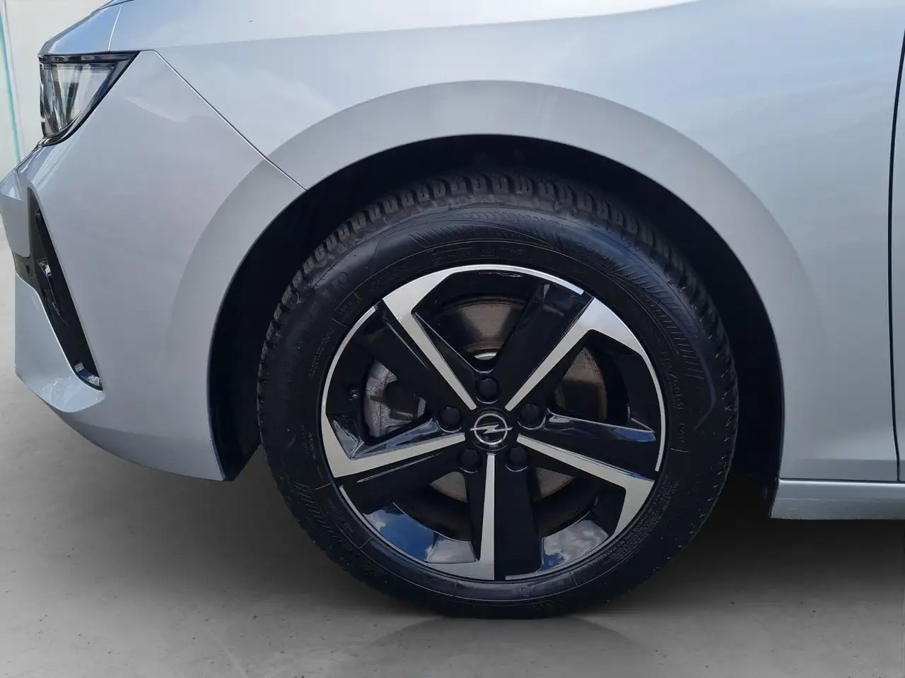 Opel Astra L ST*Navi*AHK*SHZ*LHZ*360 Grad Kamera*PDC — معرض صور السيارة 7