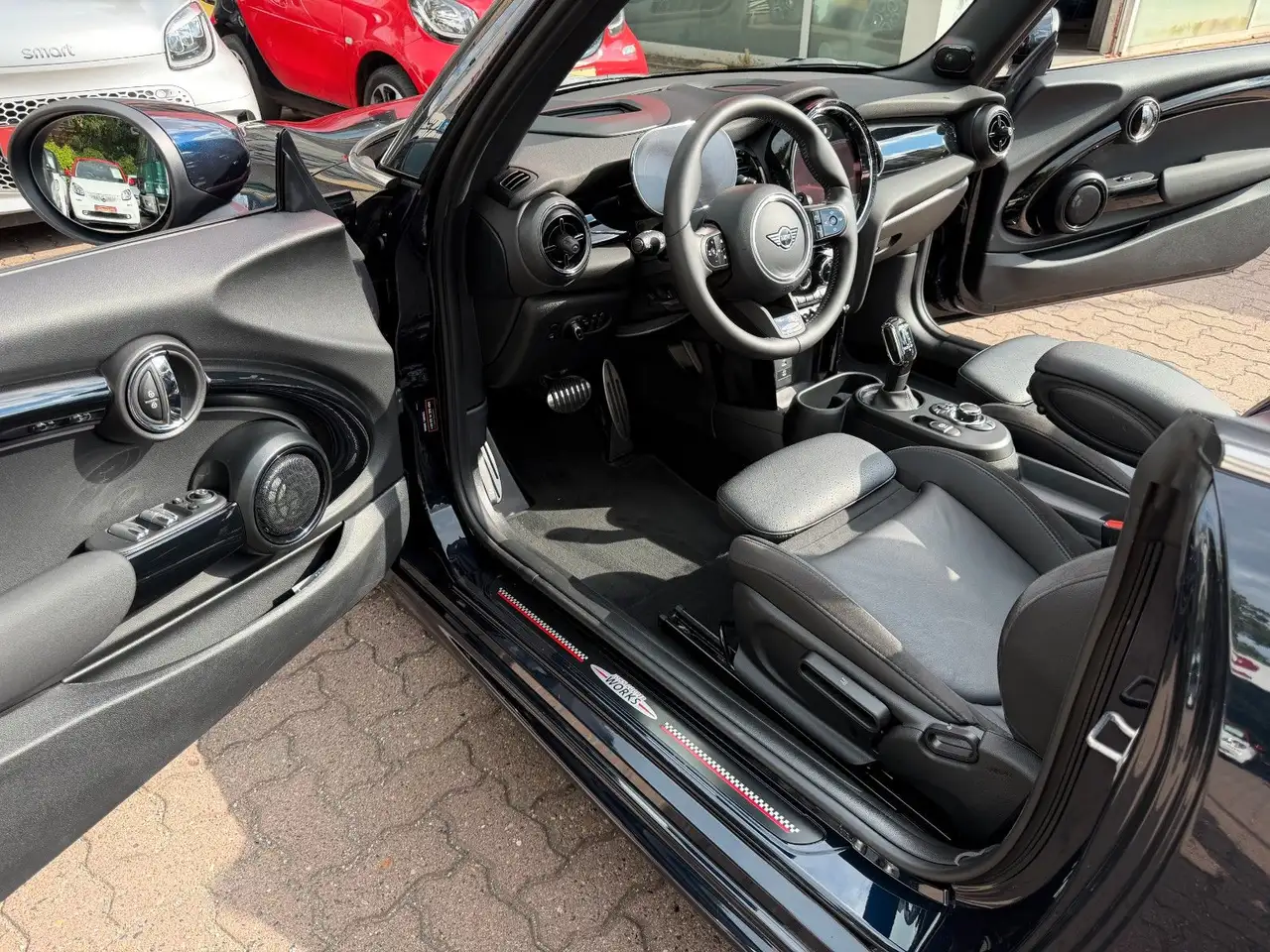 MINI John Cooper Works JohnCooperWorks Trim Cabrio*LEDER*HuD*H/K*KAM — Vehicle gallery 23