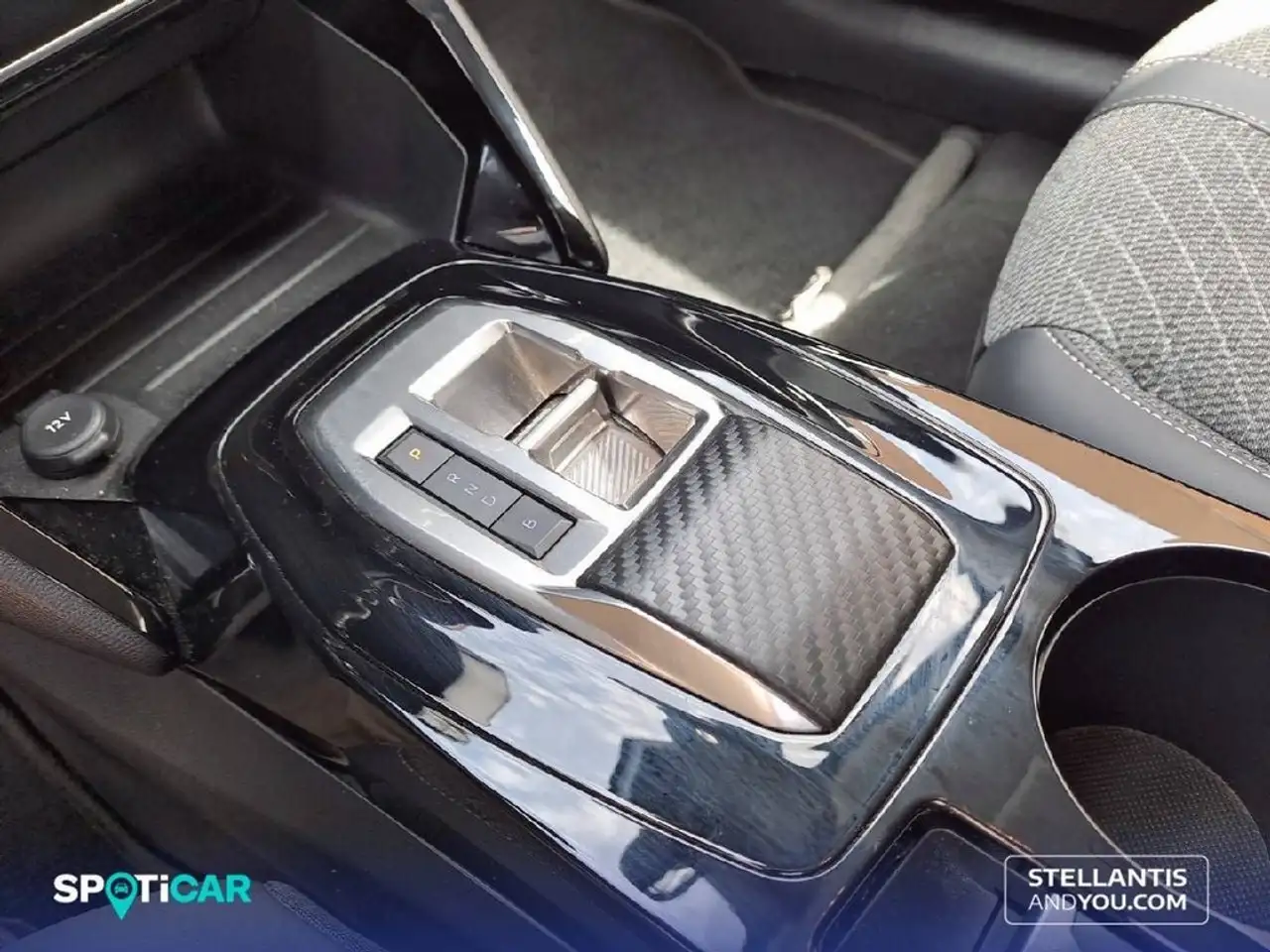 Peugeot 208 Style Eléctrico 136 — معرض صور السيارة 14