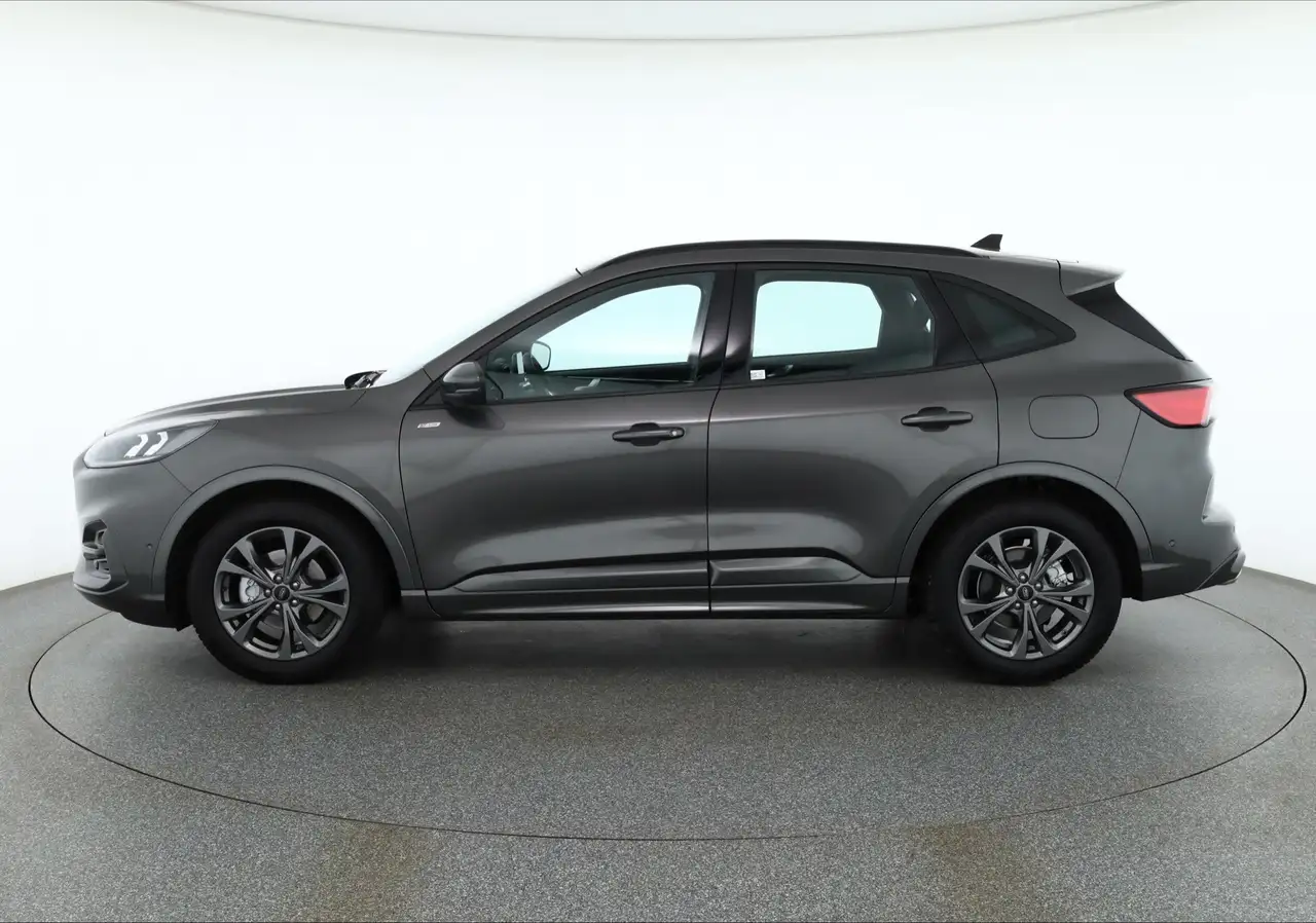 Ford Kuga 1.5 EcoBoost ST-Line AHK Kamera Head-Up ACC — Galería del vehículo 3