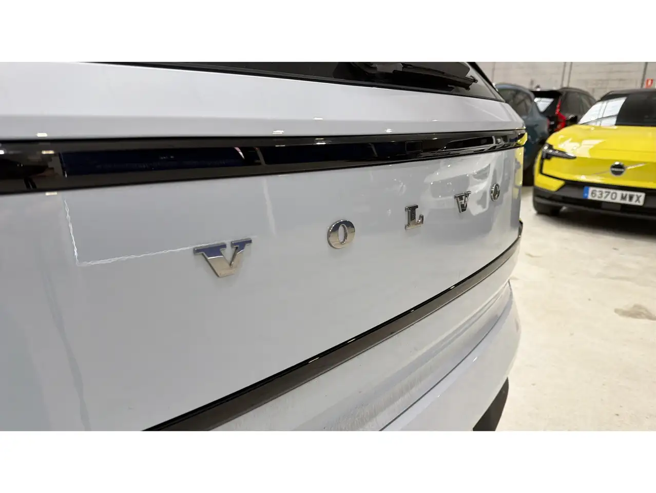 Volvo EX30 Single Extended Range Ultra RWD — Galerie du véhicule 39
