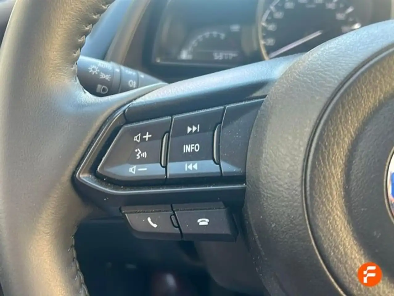 Mazda 2 e-SKYACTIV G 66kW (90CV) Center-Line — Vehicle gallery 14