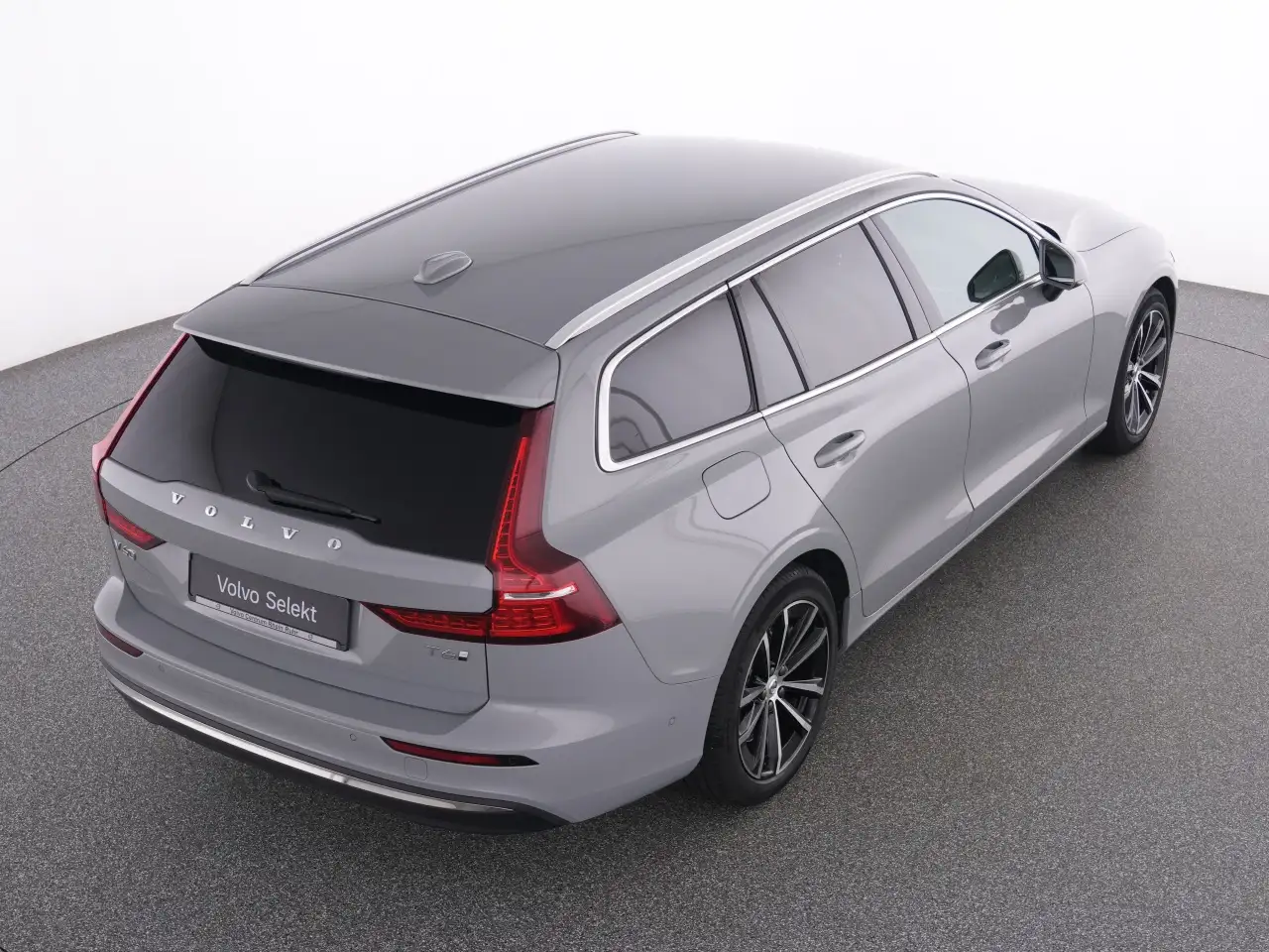 Volvo V60 T6 Recharge Core+FAP+WINTERPAK+KAMERA+LM+ — معرض صور السيارة 20