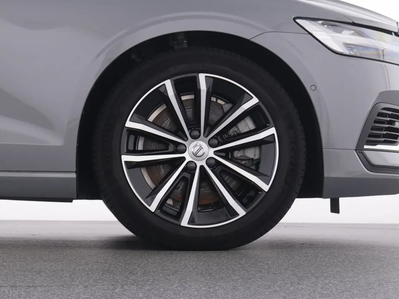Volvo V60 T6 Recharge Core+FAP+WINTERPAK+KAMERA+LM+ — معرض صور السيارة 23