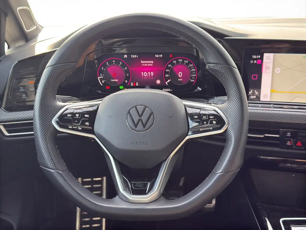 Volkswagen Golf VIII 1.5 eTSI DSG R-LINE*BLACK-STYLE*IQ.LIG — Galerie du véhicule 10