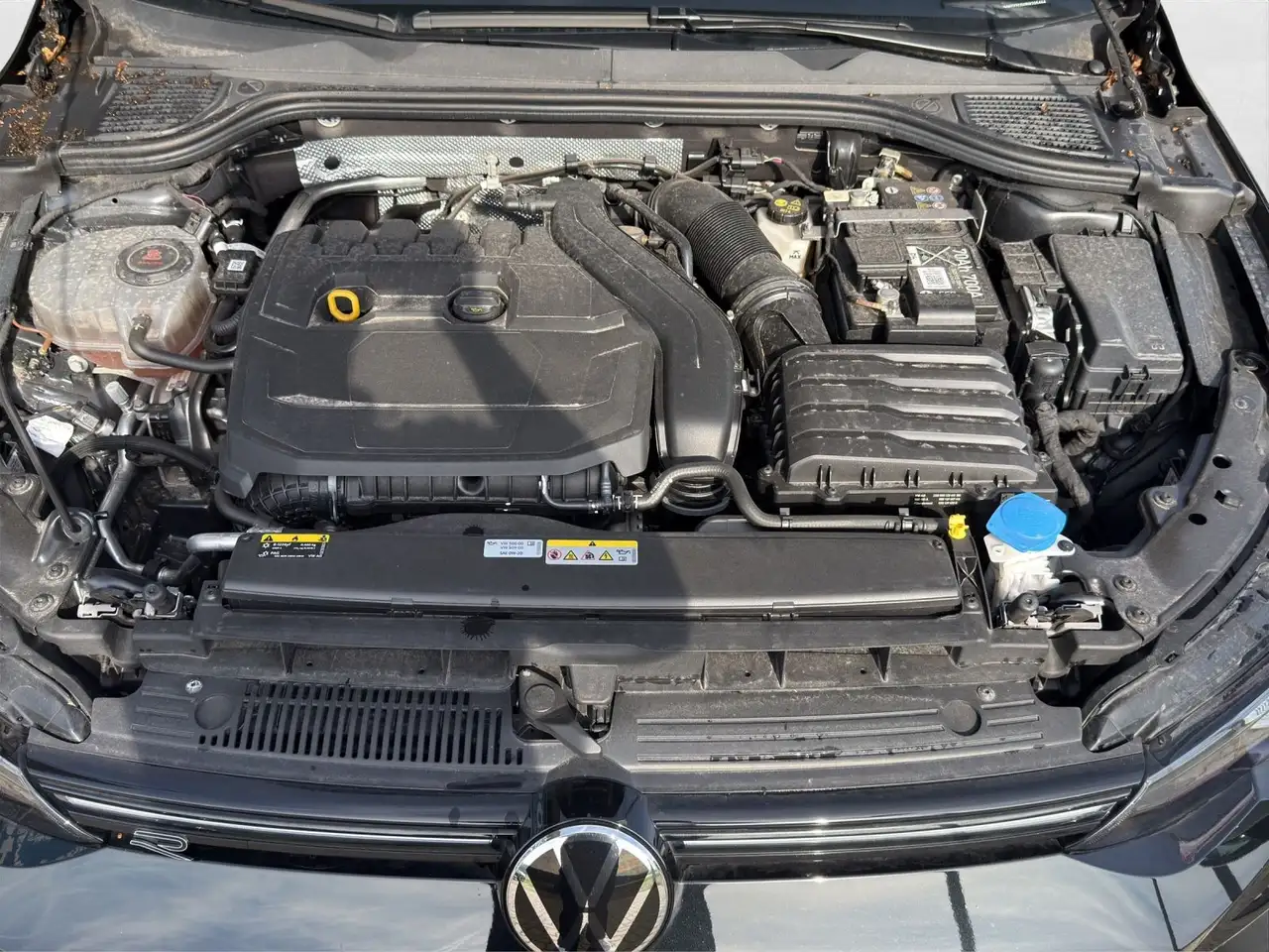 Volkswagen Golf VIII 1.5 eTSI DSG R-LINE*BLACK-STYLE*IQ.LIG — Galerie du véhicule 21
