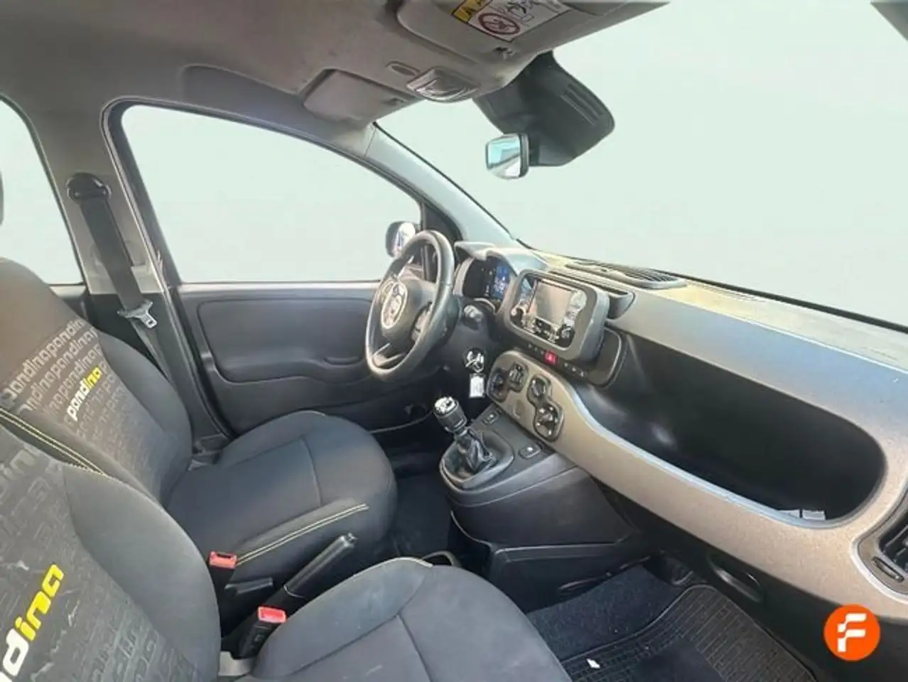Fiat Panda 1.0 Hybrid 51kW (70cv) — Galerie du véhicule 16