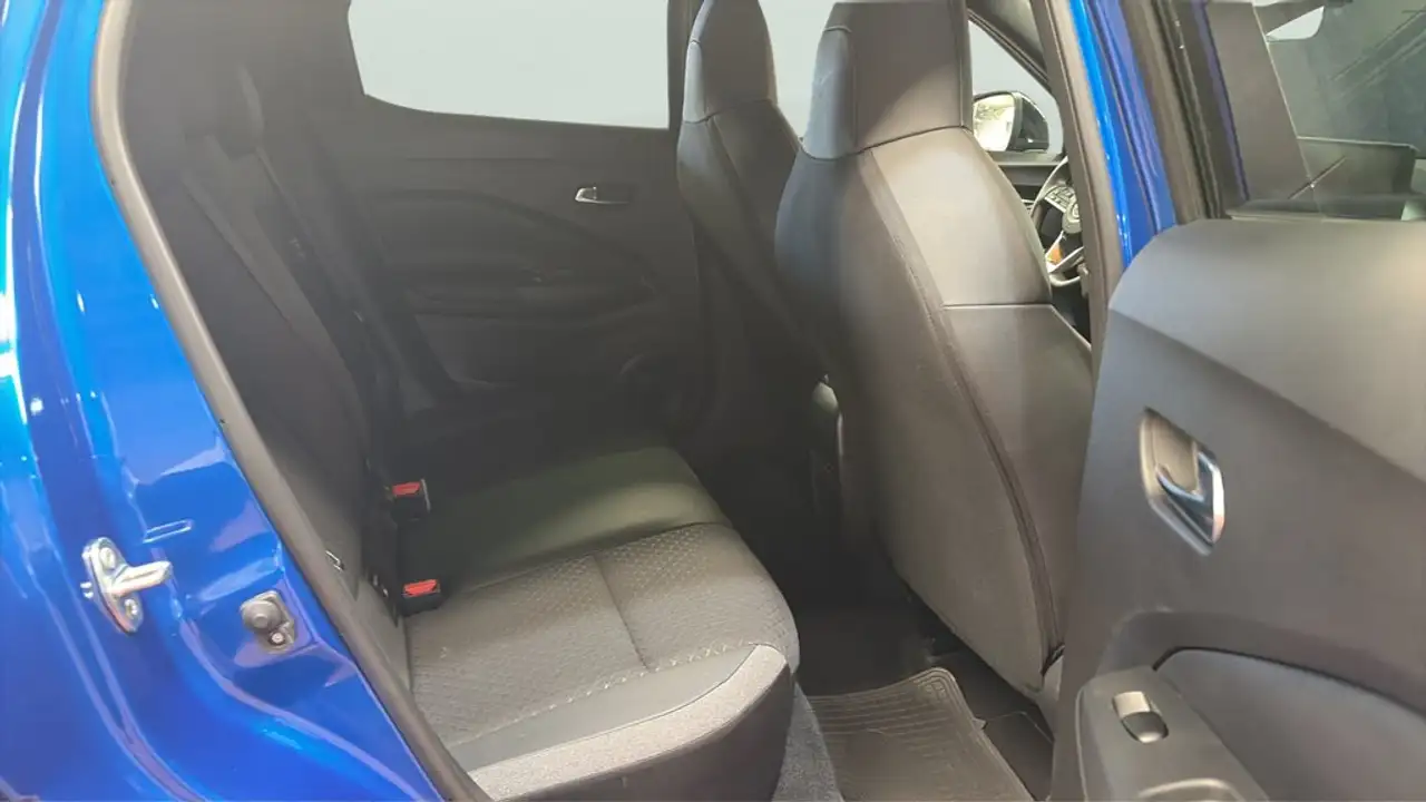 Nissan Juke 1.0 DIG-T N-Connecta 4x2 DCT 7 114 — معرض صور السيارة 15