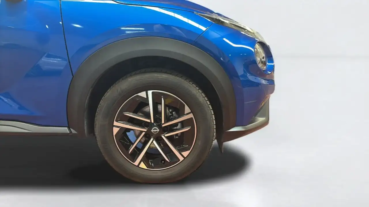 Nissan Juke 1.0 DIG-T N-Connecta 4x2 DCT 7 114 — معرض صور السيارة 11