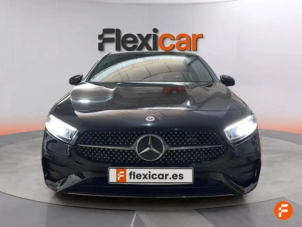 Mercedes-Benz A 250 e con tecnologí híbrida EQ — معرض صور السيارة 2