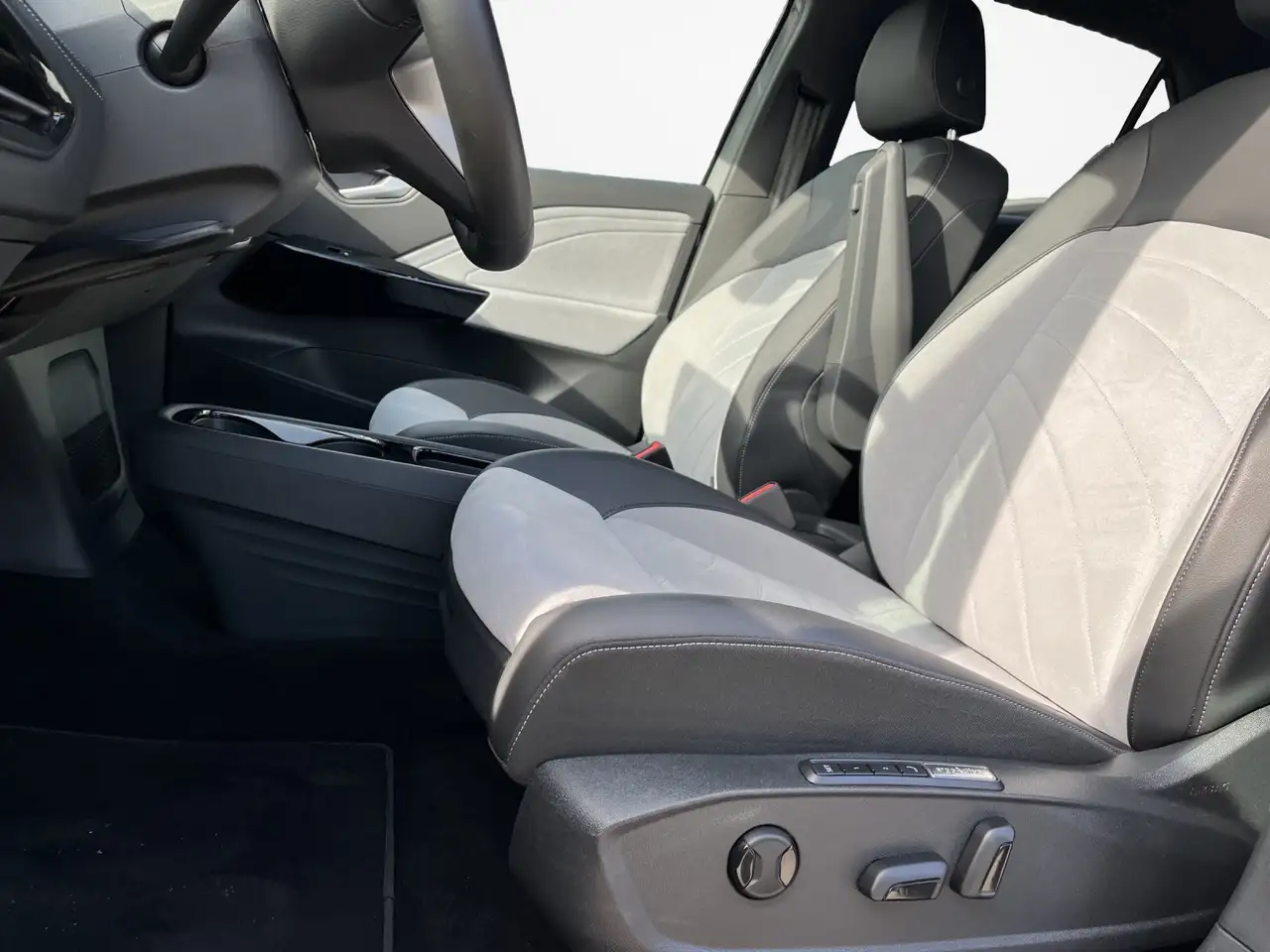 Volkswagen ID.3 Pro Move — Vehicle gallery 8