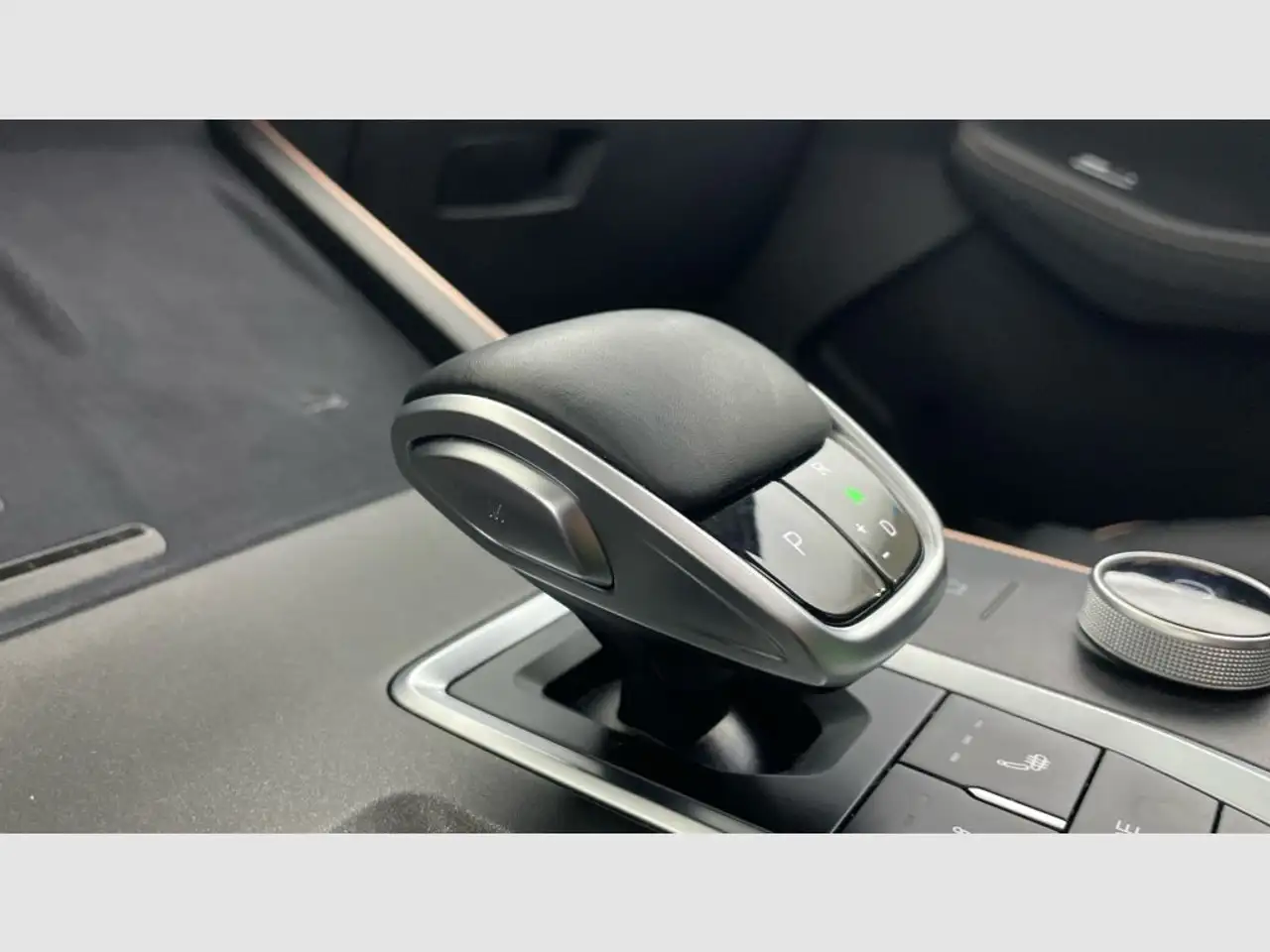 Omoda 5 1.6 T-GDI 136.5kW (185CV) DCT Premium — Vehicle gallery 21