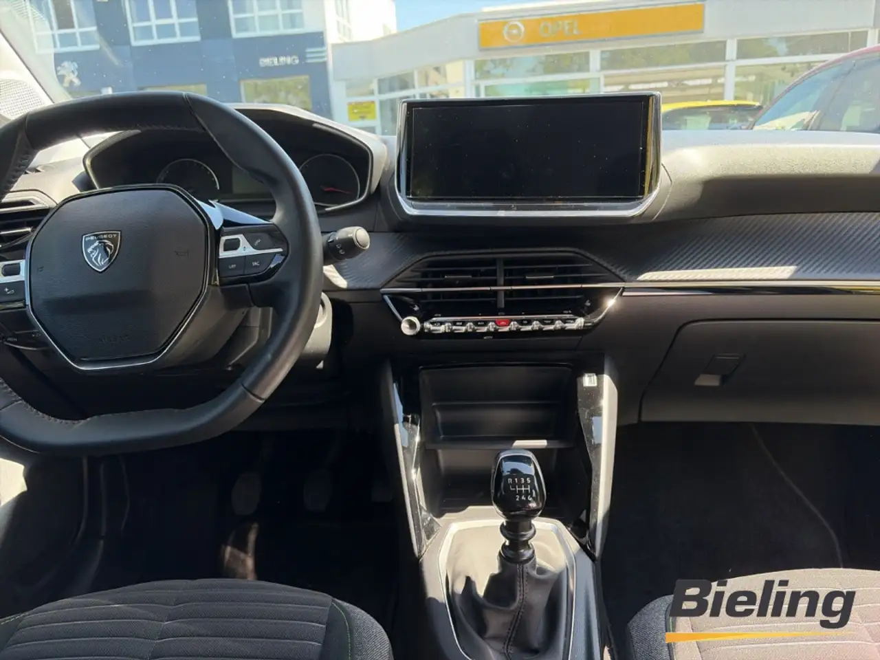 Peugeot 208 Active . Klima, Radio DAB, SHZ, PDC, AppleCarplay/ — Galería del vehículo 7