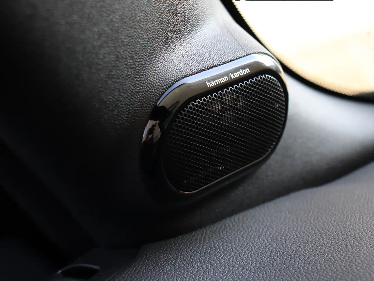 MINI Cooper Cabrio Cooper Cabrio Classic Trim Head-Up HK HiFi — معرض صور السيارة 14