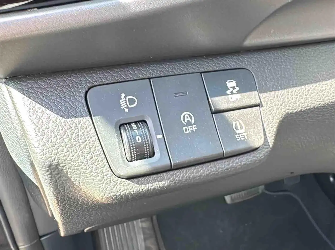 Kia Stonic Vision DCT7 Navi Android CarPlay M+S-Allw. — Vehicle gallery 7
