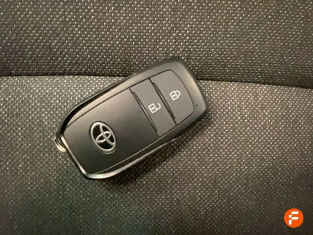 Toyota Corolla Touring Sports 140H Active Plus — Galerie du véhicule 38