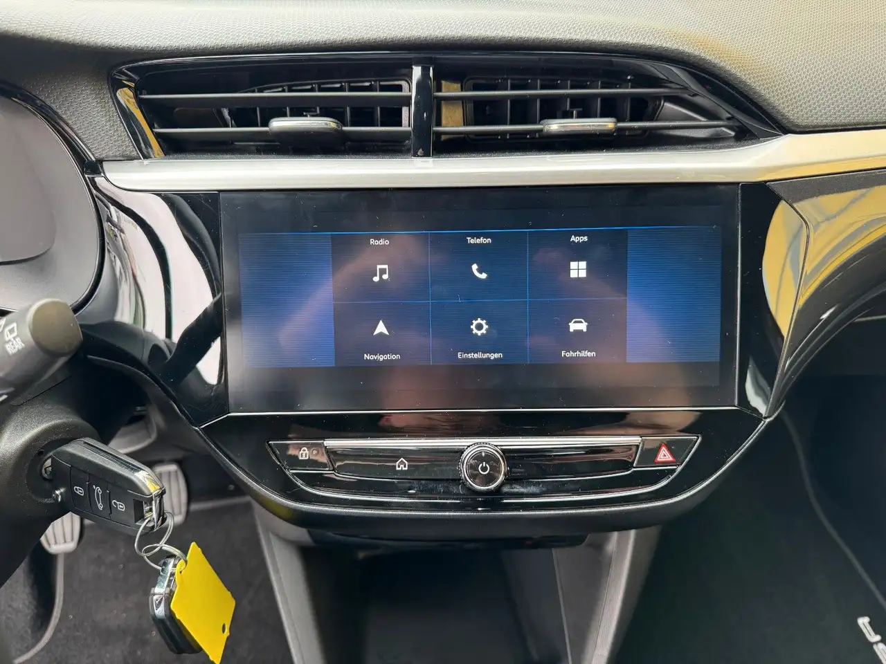 Opel Corsa GS Line 1.2 Turbo 100 LED, Sitzheizung — Galería del vehículo 9