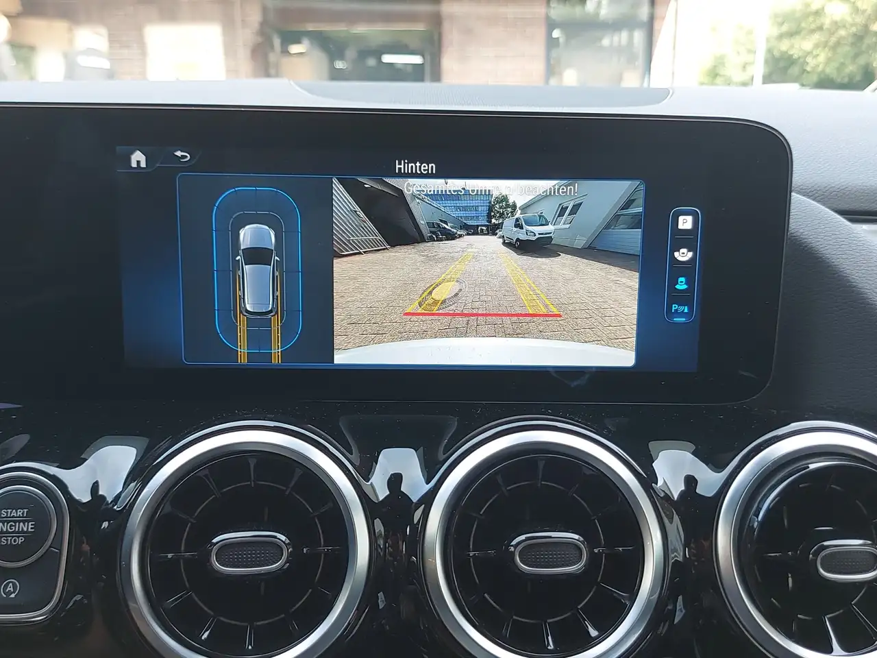 Mercedes-Benz B 180 Progressive (EURO 6e) — Galería del vehículo 25