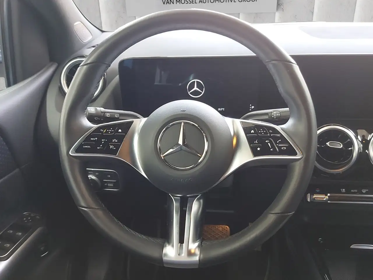 Mercedes-Benz B 180 Progressive (EURO 6e) — Galería del vehículo 13