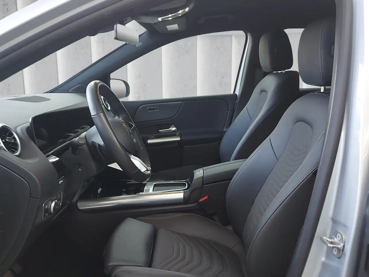 Mercedes-Benz B 180 Progressive (EURO 6e) — Galería del vehículo 10