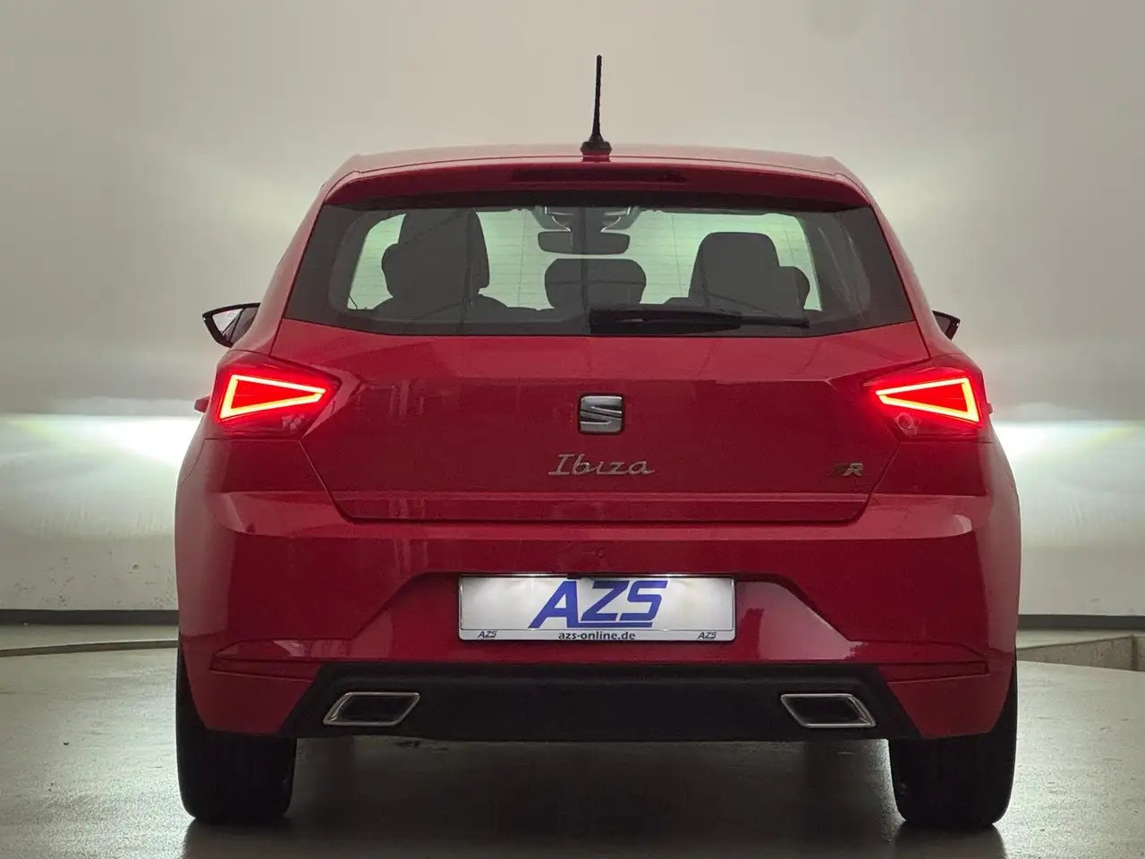 SEAT Ibiza TSI Virtual LED Navi Kamera ACC SFW — Vehicle gallery 6