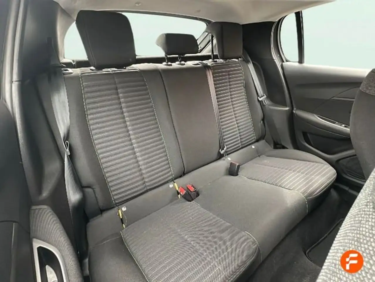 Peugeot 208 Style Gasolina 100 S&S 6 Vel MAN — معرض صور السيارة 18