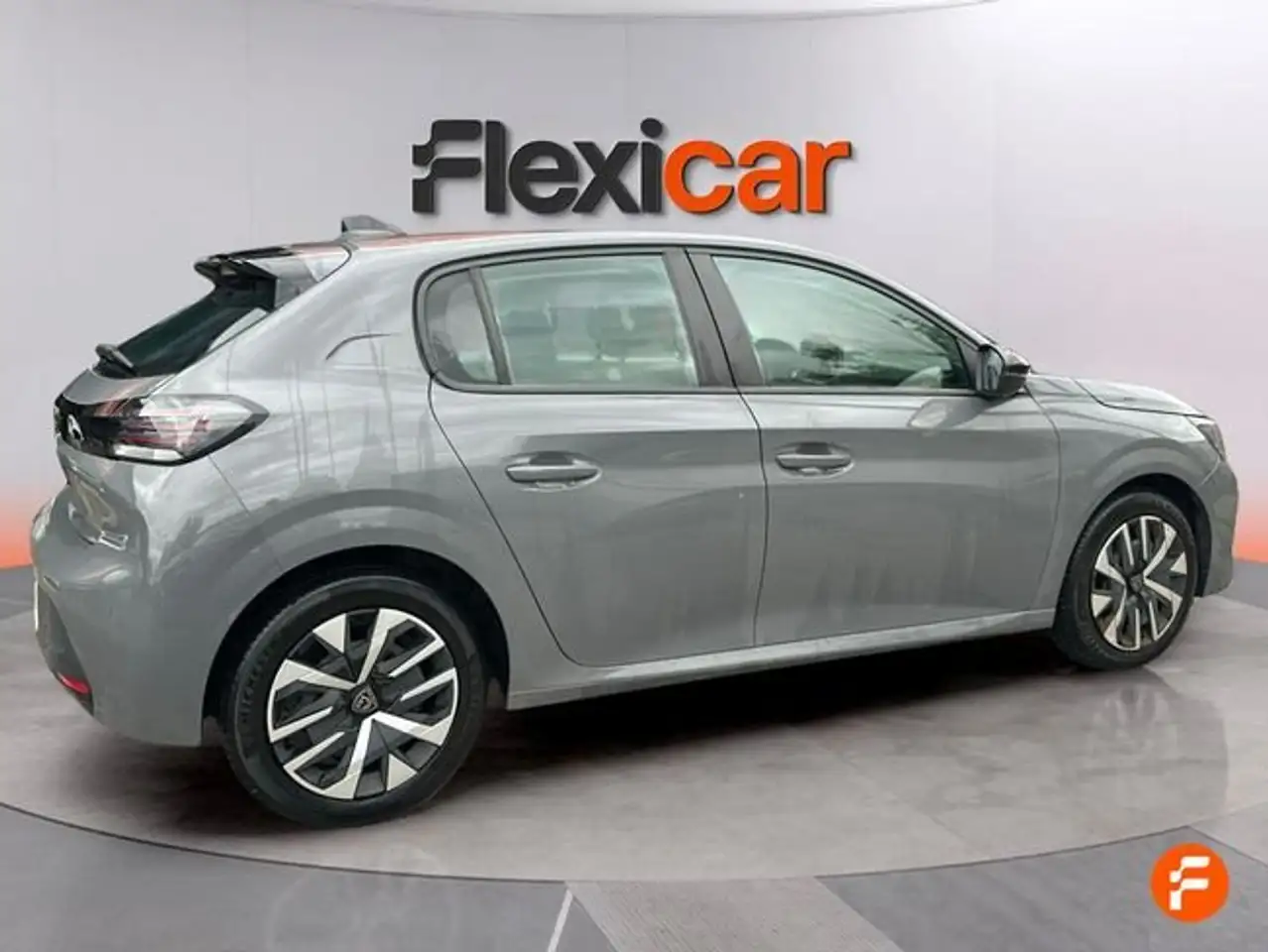 Peugeot 208 Style Gasolina 100 S&S 6 Vel MAN — معرض صور السيارة 4