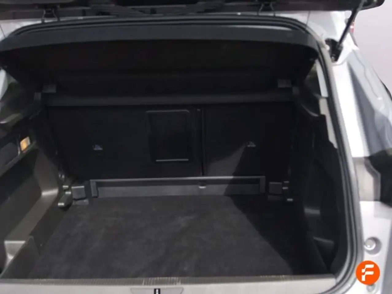 Opel Grandland 1.2T XHT MT6 S/S GS — معرض صور السيارة 10