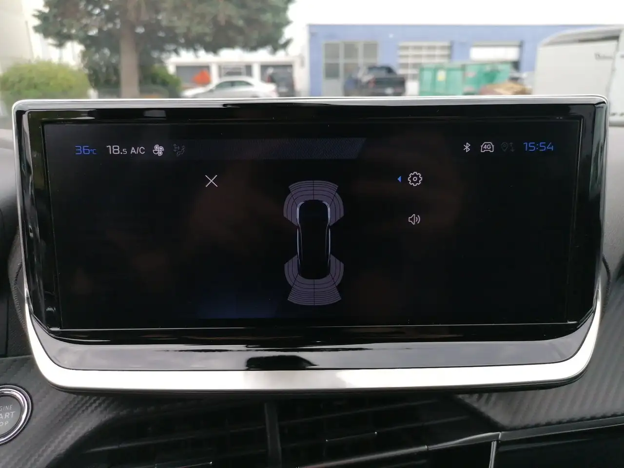 Peugeot 2008 1.2 PureTech 130 Allure LED PDC KlimaA AUT — معرض صور السيارة 27