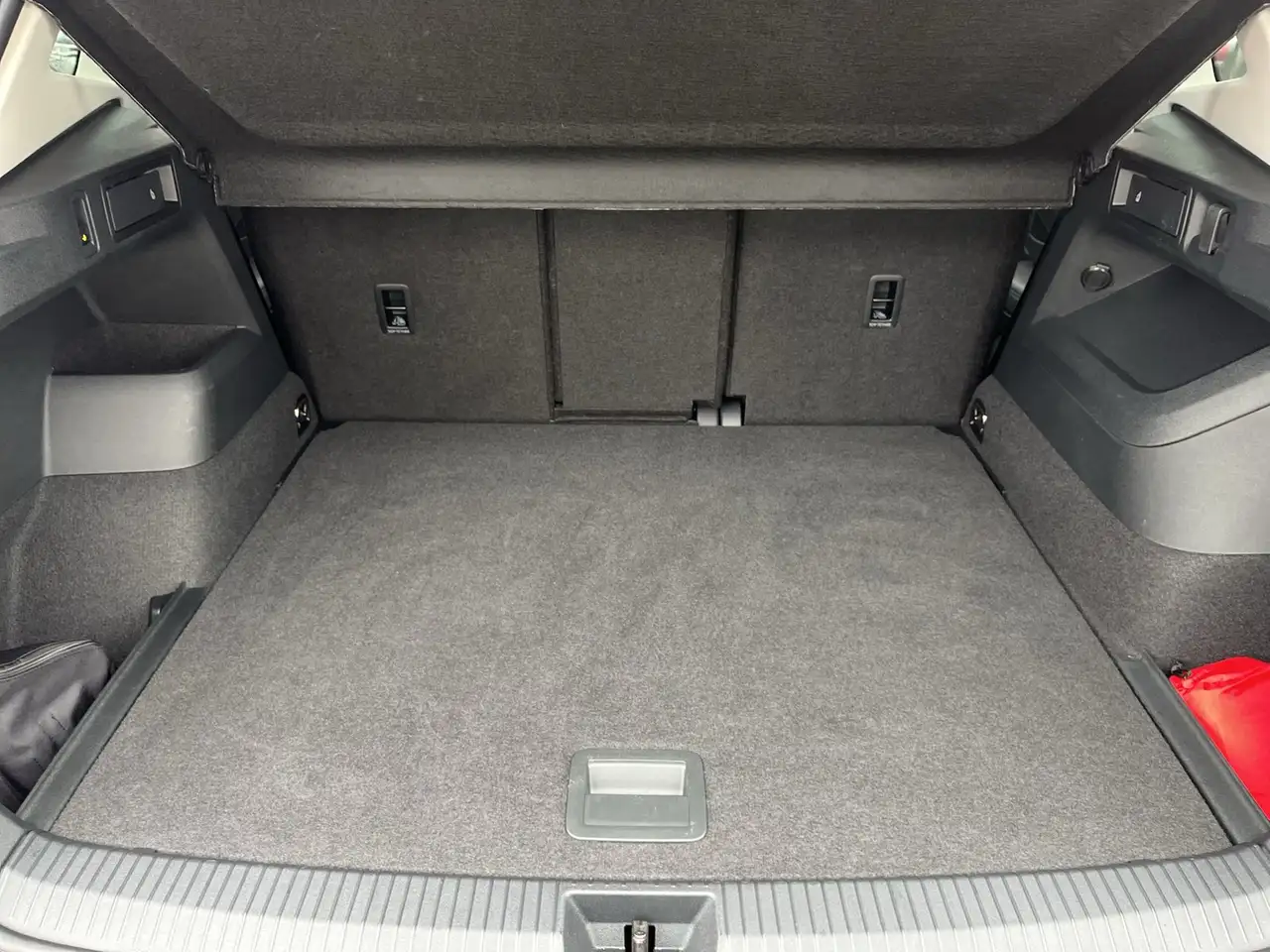 Volkswagen Tiguan III 1.5 eTSI Elegance Matrix Pano IQ 360° — Galerie du véhicule 14