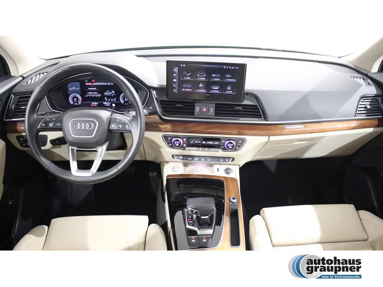 Audi Q5 45 TFSI quattro advanced MATRIX-LED 360° — معرض صور السيارة 15