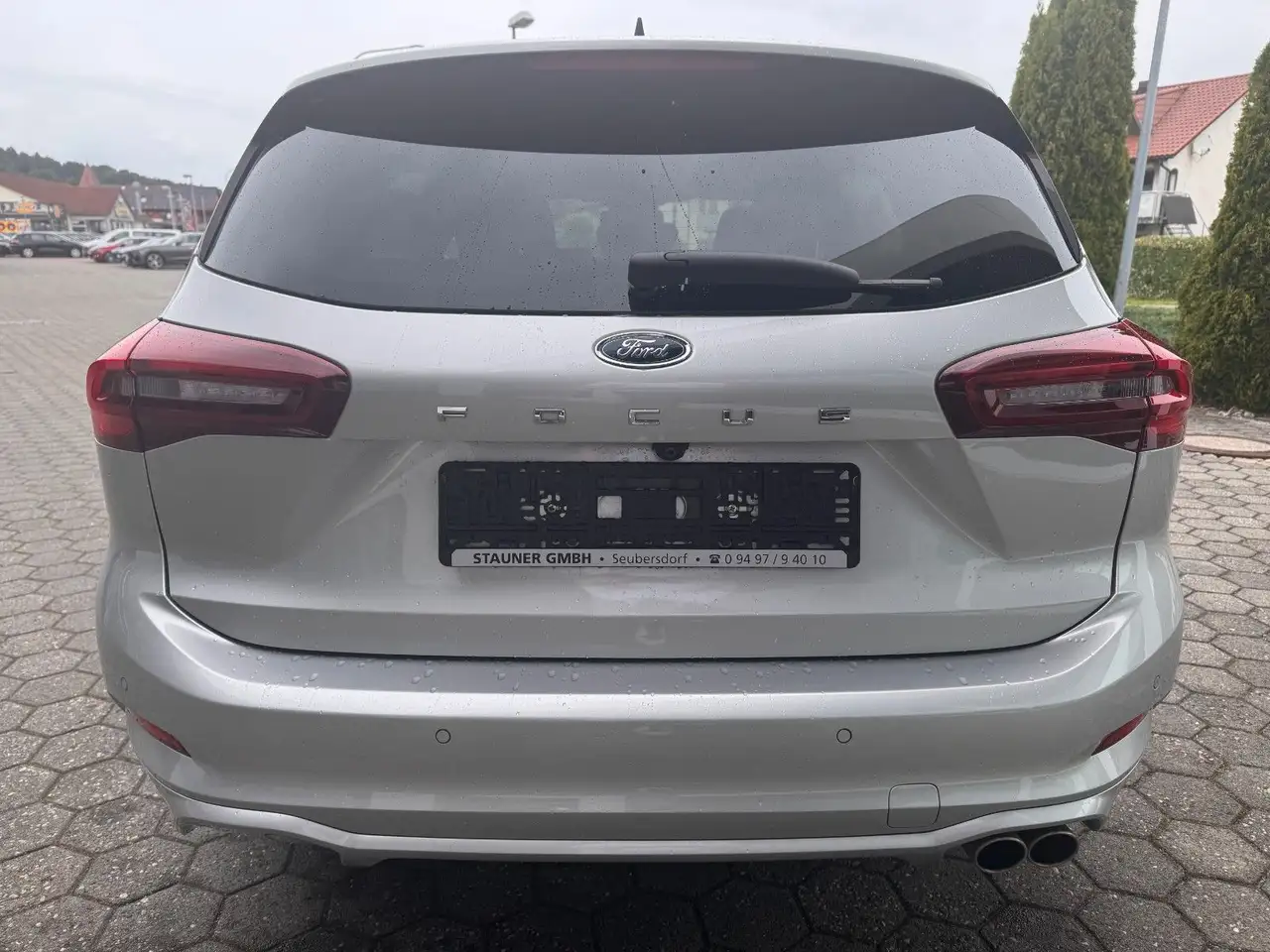 Ford Focus Turnier 1.0 ST-Line X AHK KAMERA LED PANO — معرض صور السيارة 7