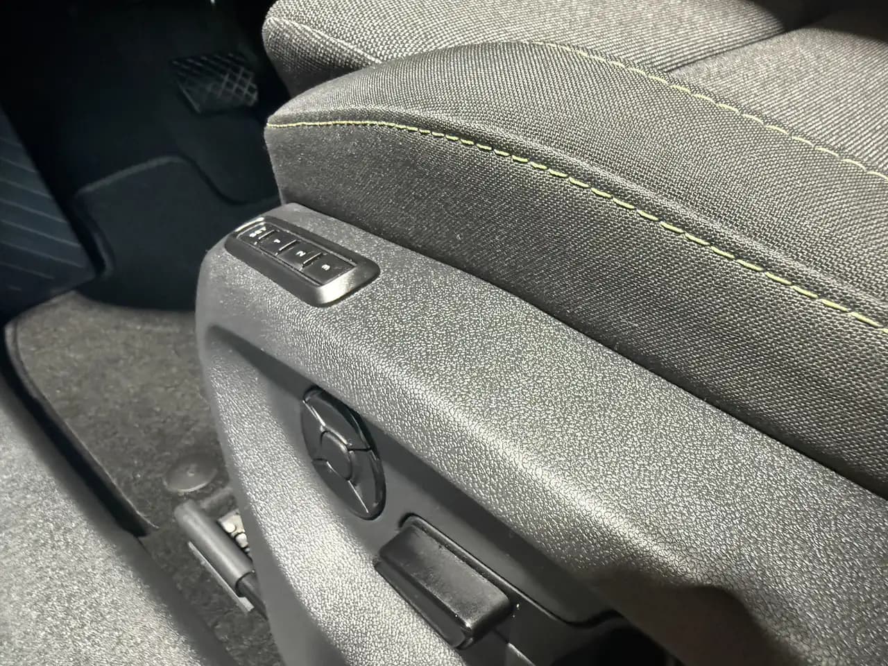 Skoda Kodiaq iV 1,5 eHybrid *Navi*AHK*Matrix*Kam*Kessy — Vehicle gallery 12