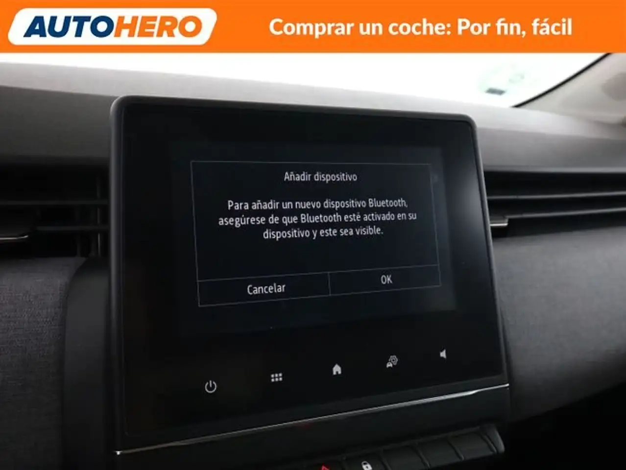 Renault Clio 1.0 TCe Evolution — معرض صور السيارة 22