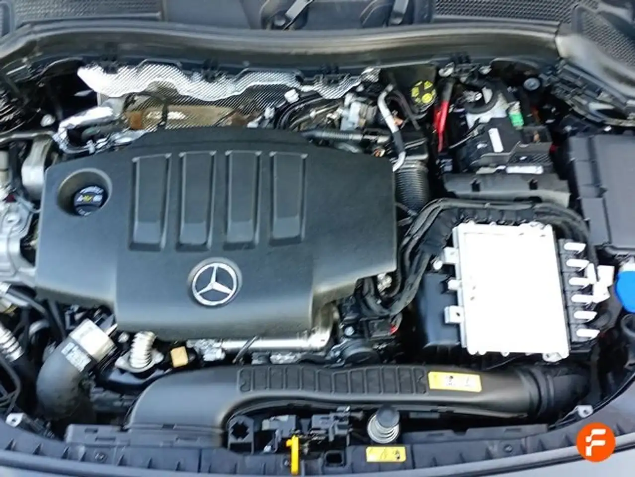 Mercedes-Benz GLB 200 200d 4Matic 8G-DCT — معرض صور السيارة 19