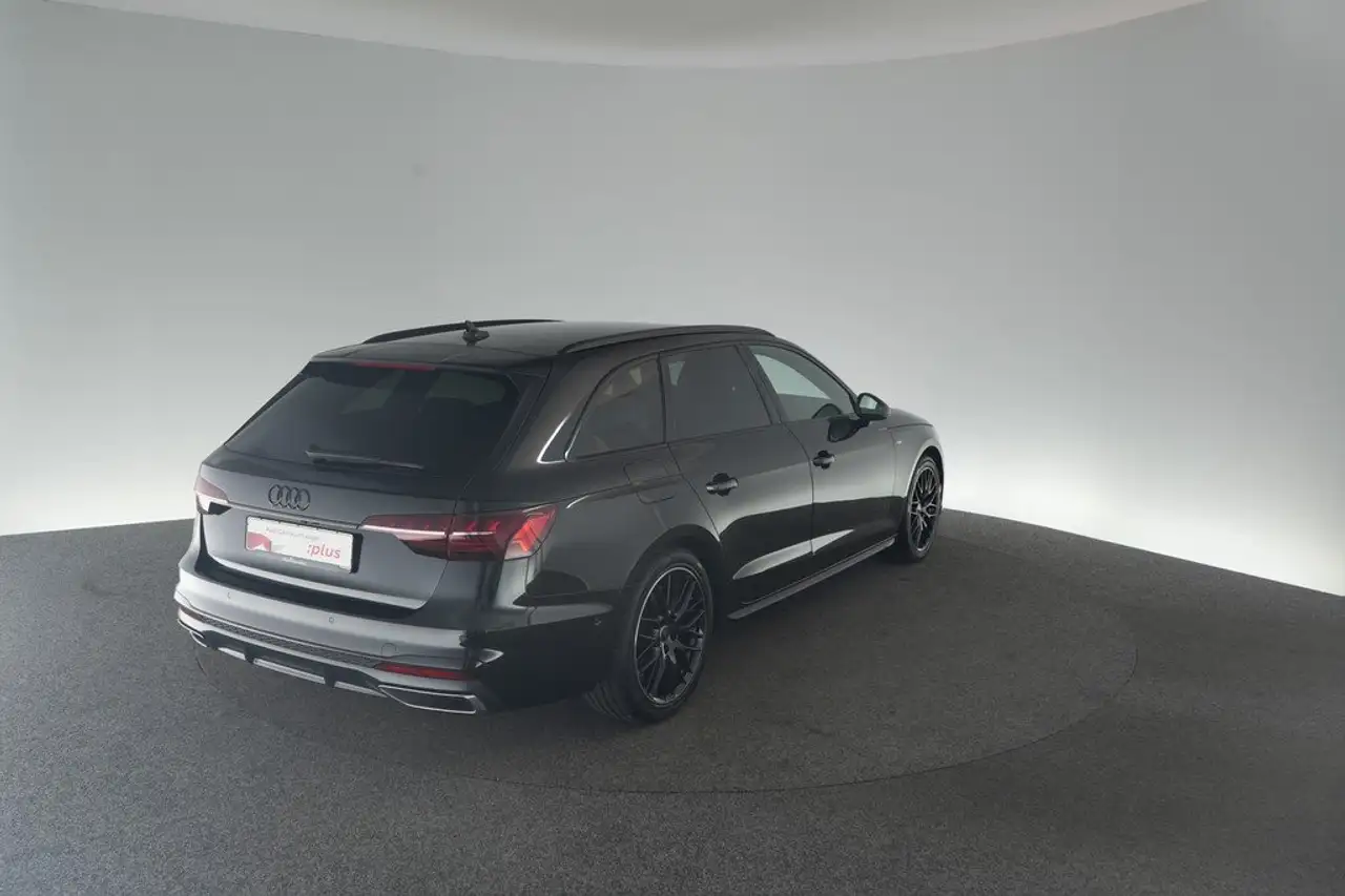 Audi A4 Avant 40 TFSI S tronic S line MMI Navi plus — معرض صور السيارة 2