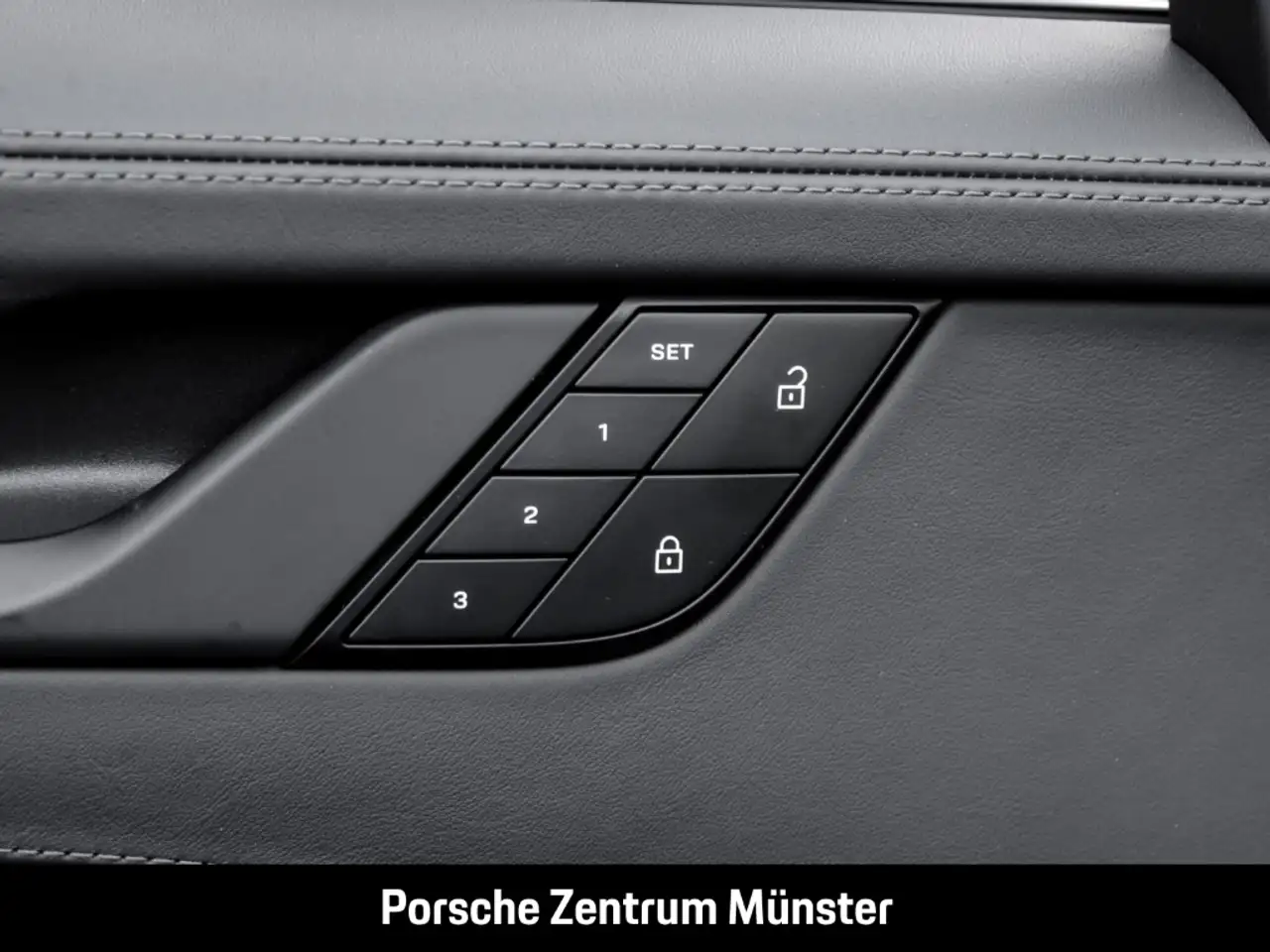 Porsche 992 911 Targa 4 GTS LED-Matrix Surround-View — Galerie du véhicule 16