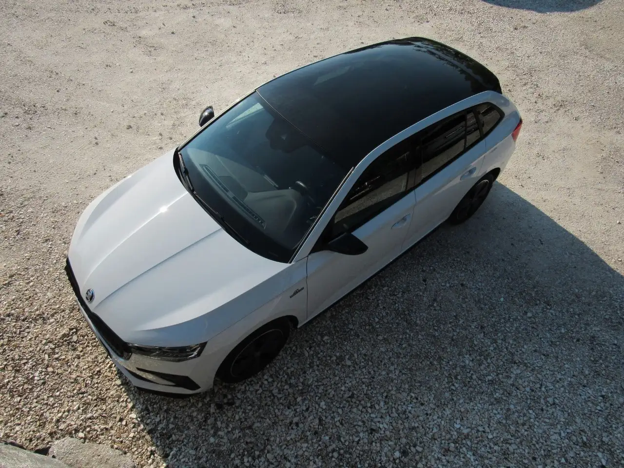 Skoda Scala 1.0 TSI Monte Carlo MATRIX PANO RFK WINTER — Vehicle gallery 4