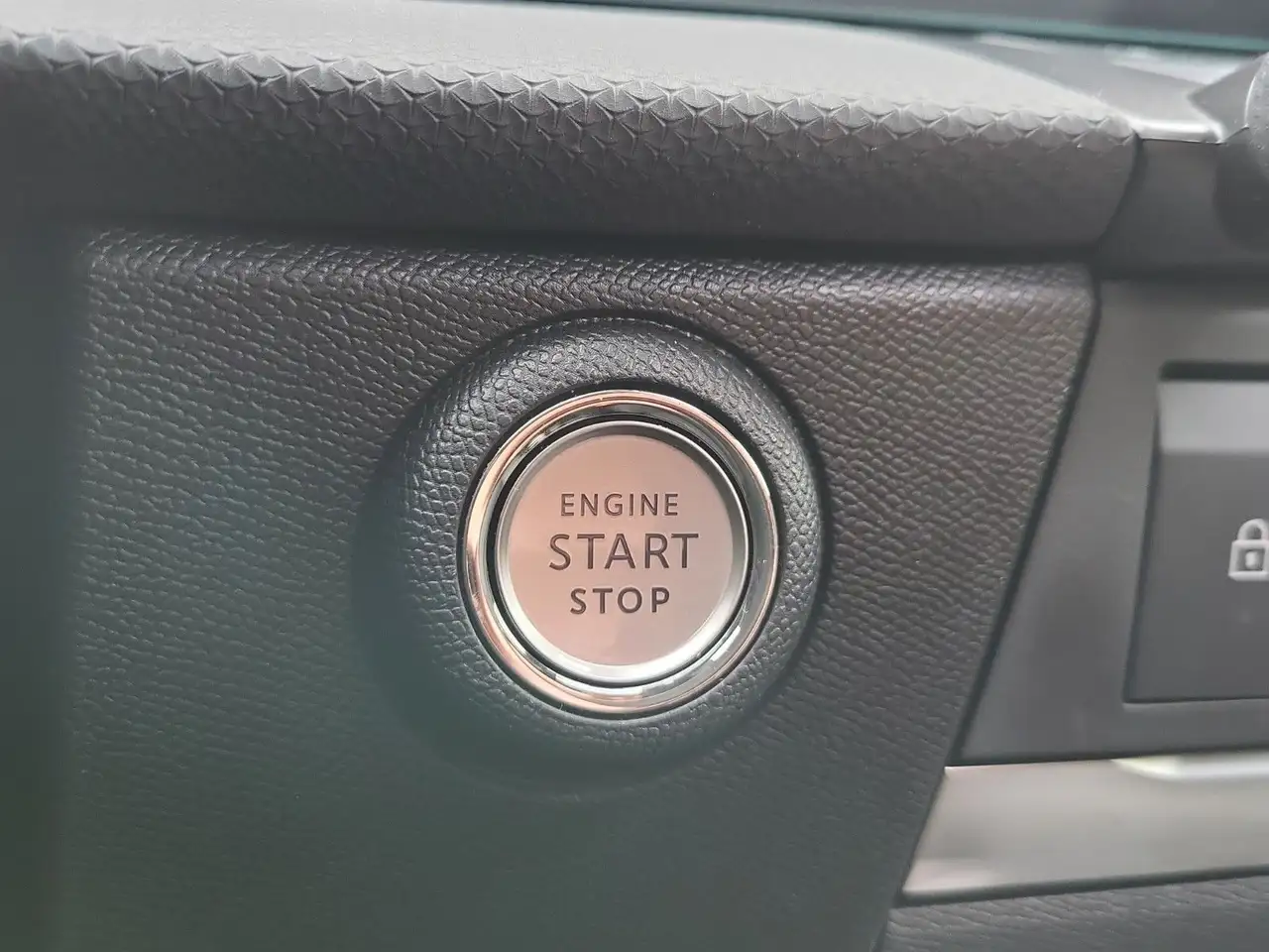 Opel Astra L ST "Ultimate" Massage/Panorama/Voll-LED — معرض صور السيارة 19