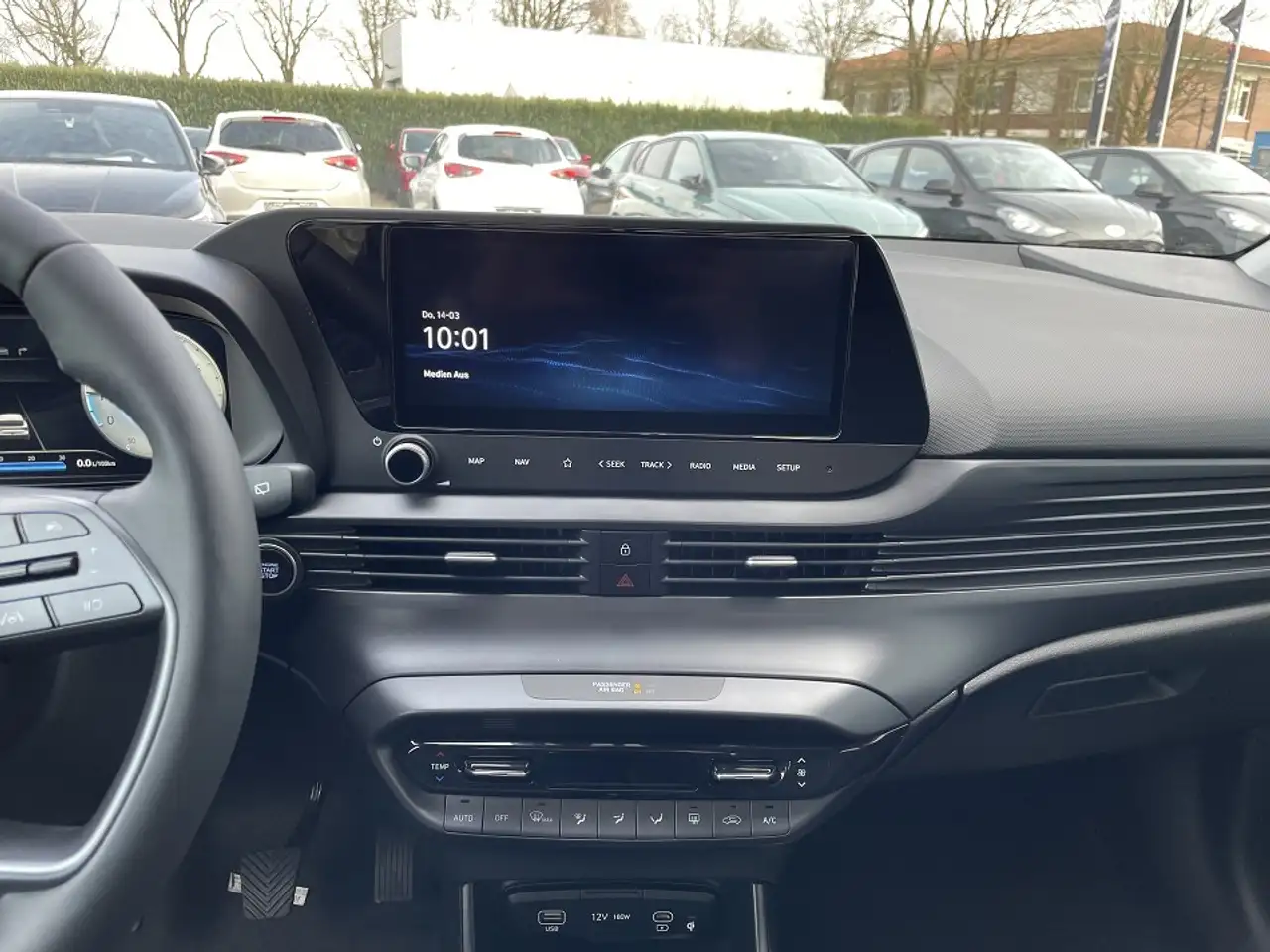 Hyundai i20 1.0 Turbo TREND; Komforpaket; Navi; Kamera — معرض صور السيارة 14